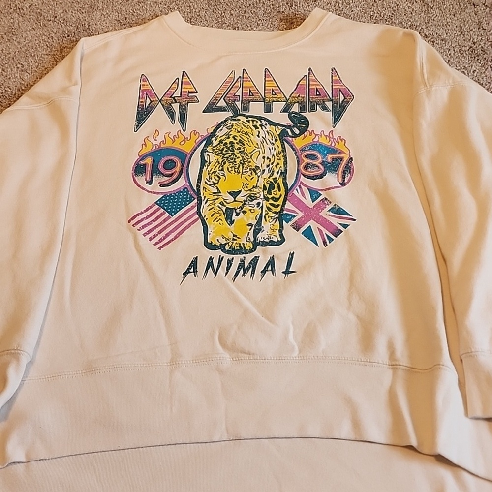 Def Leppard Light Colored, Lightweight Sweatshirt Size‎ XXL